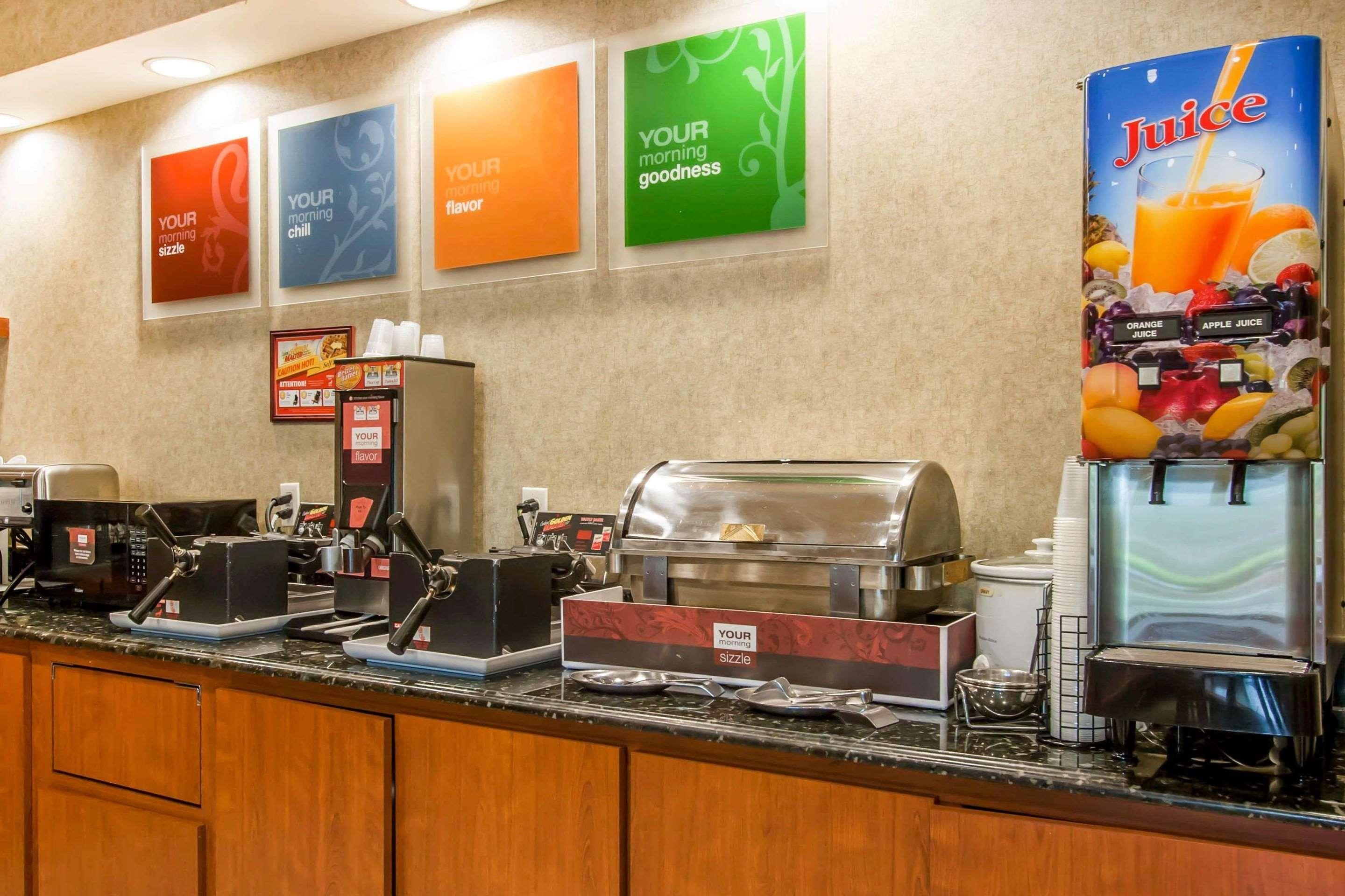 Quality Inn & Suites Germantown North Eksteriør billede