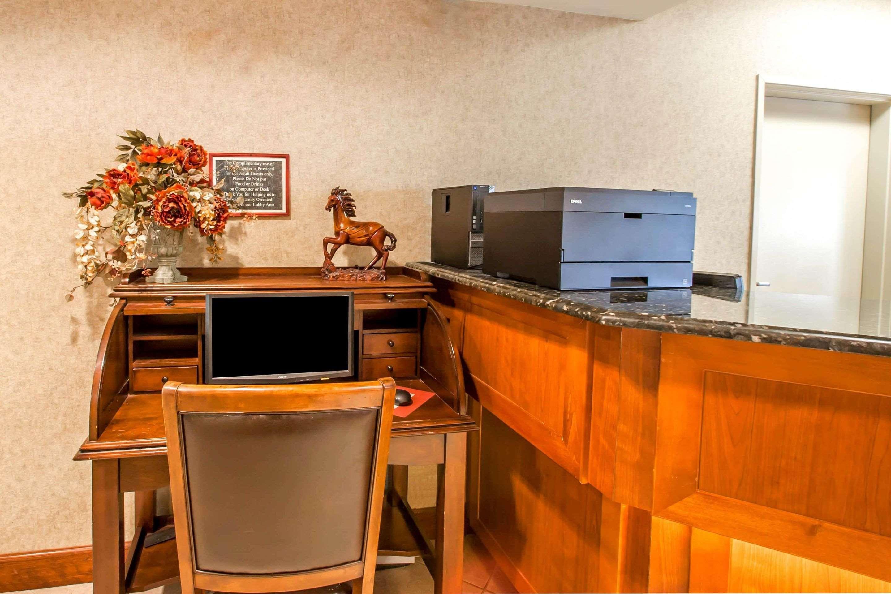 Quality Inn & Suites Germantown North Eksteriør billede