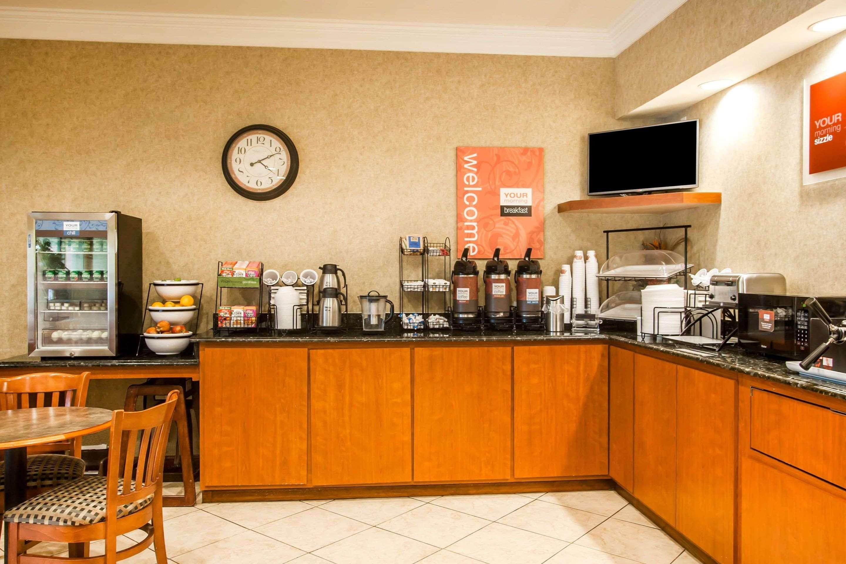 Quality Inn & Suites Germantown North Eksteriør billede