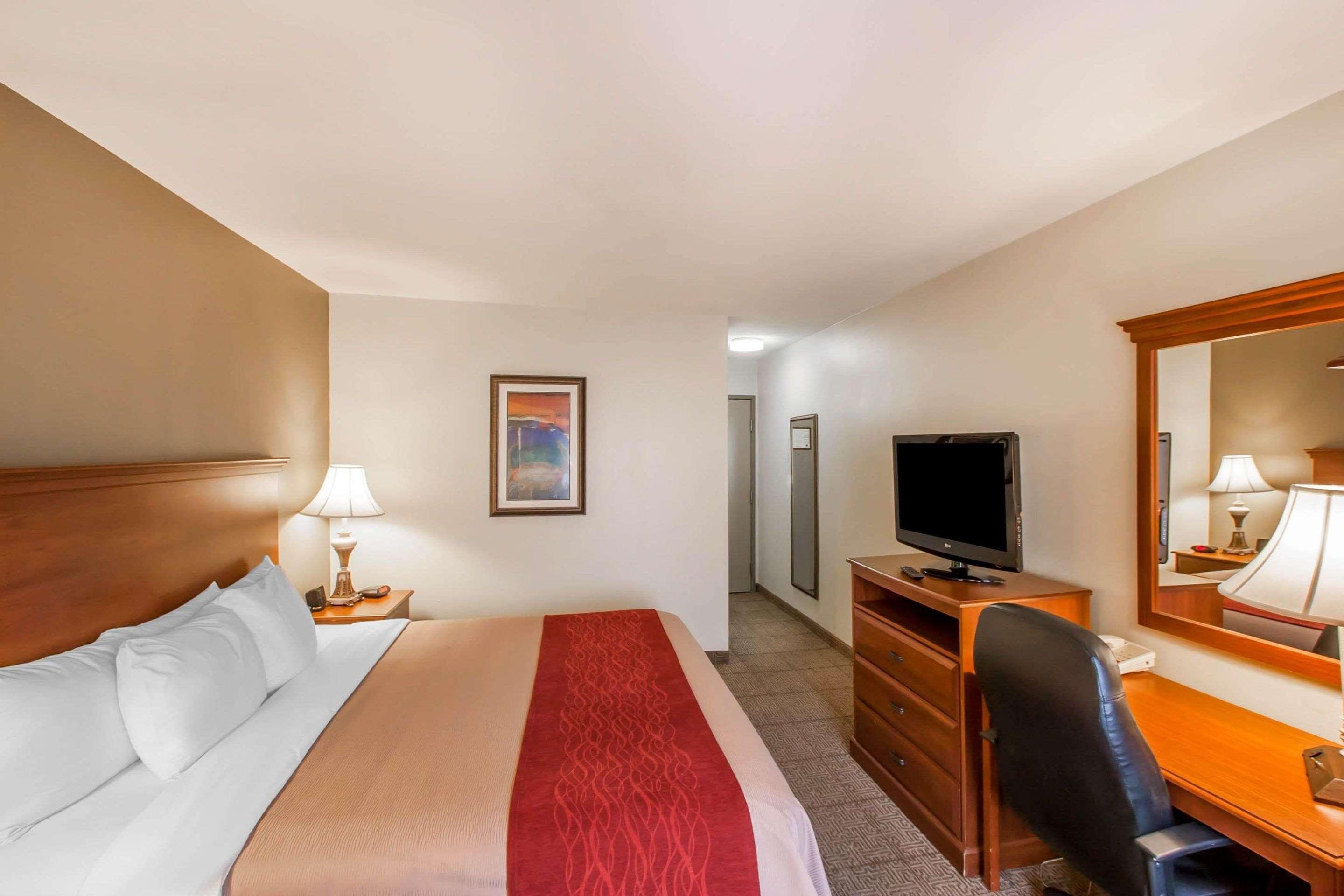 Quality Inn & Suites Germantown North Eksteriør billede