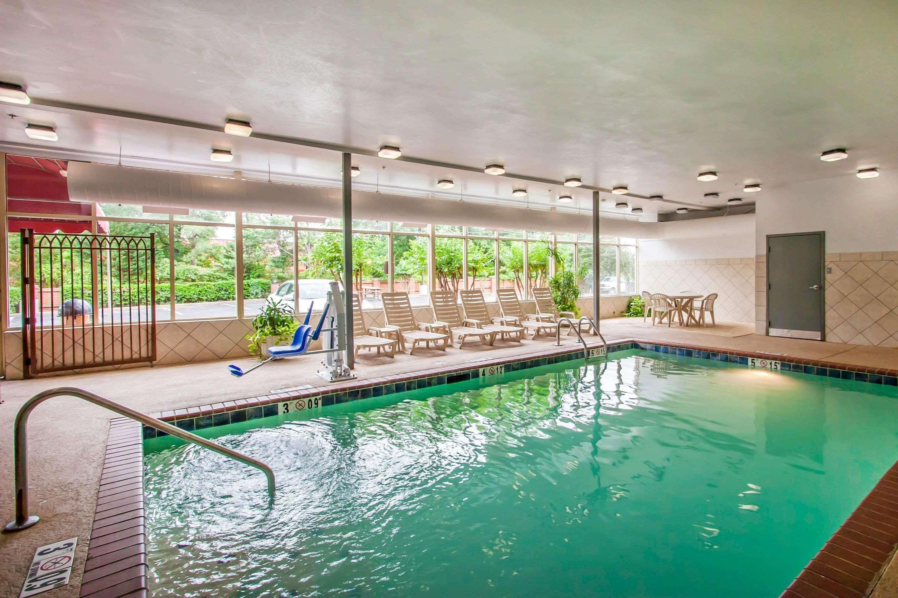 Quality Inn & Suites Germantown North Eksteriør billede