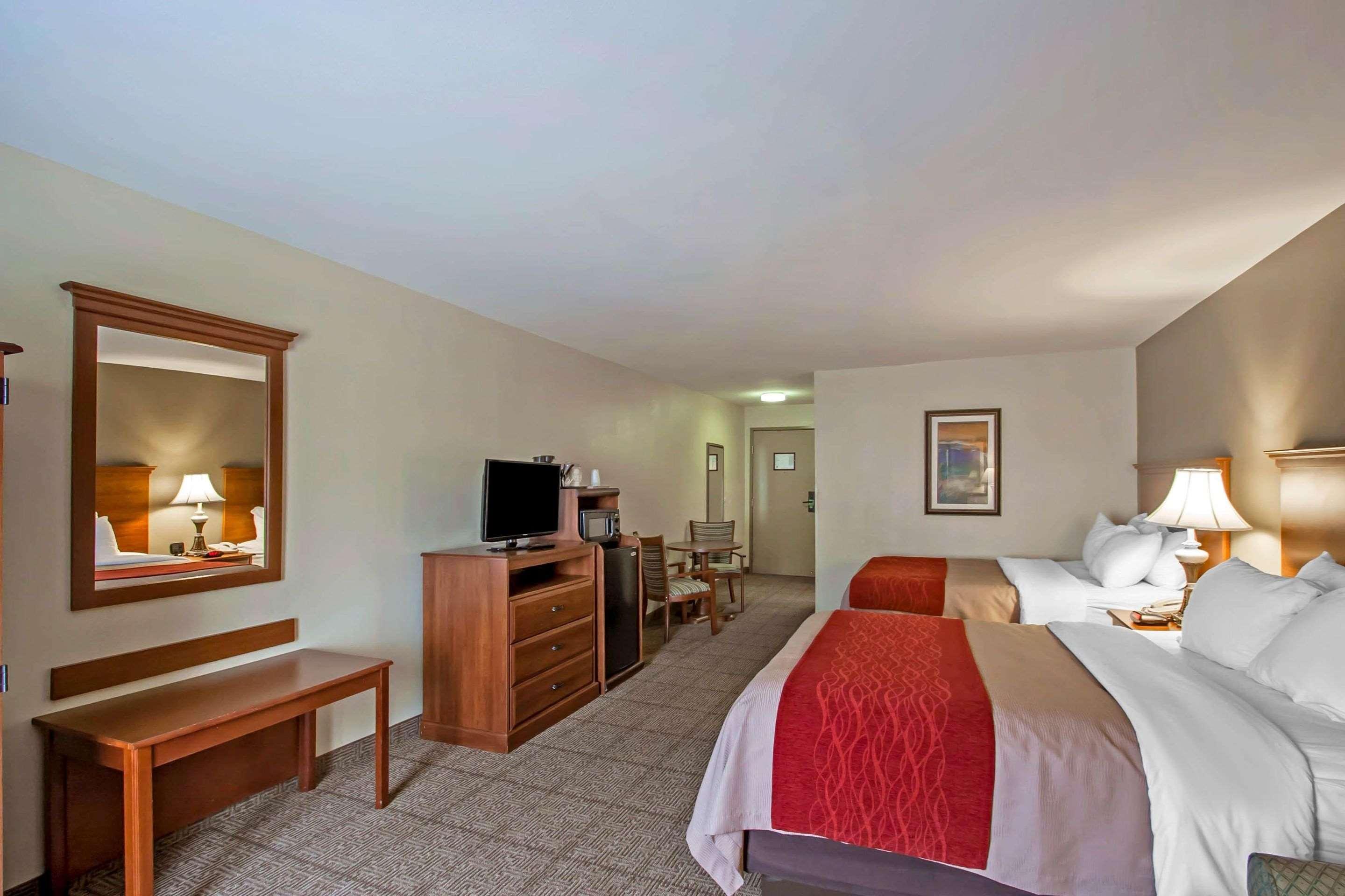 Quality Inn & Suites Germantown North Eksteriør billede
